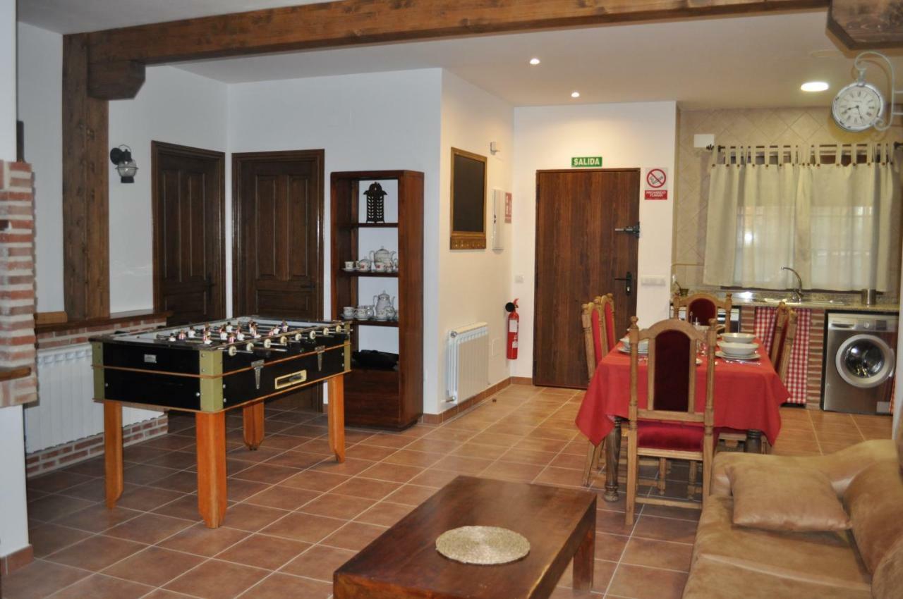 Casa Los 5 Canos Sotillo de la Adrada Ngoại thất bức ảnh