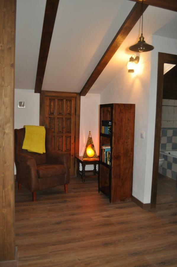 Casa Los 5 Canos Sotillo de la Adrada Ngoại thất bức ảnh