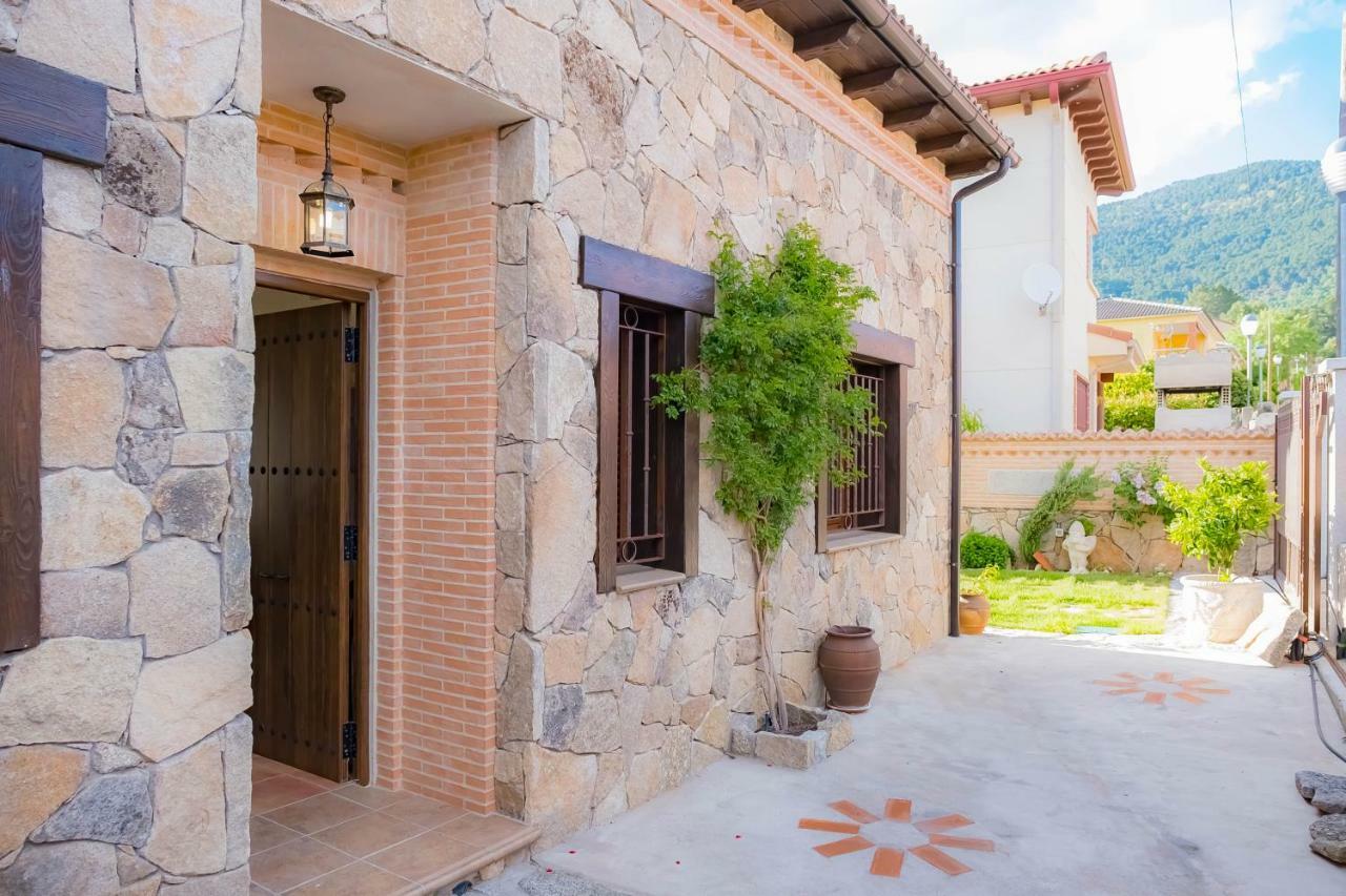 Casa Los 5 Canos Sotillo de la Adrada Ngoại thất bức ảnh