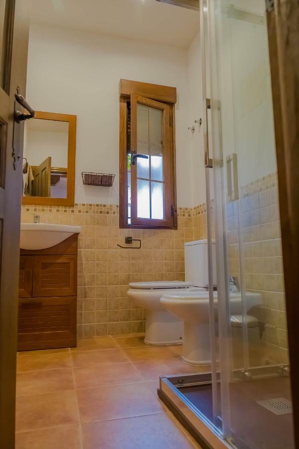 Casa Los 5 Canos Sotillo de la Adrada Ngoại thất bức ảnh