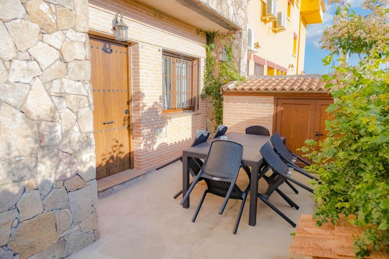 Casa Los 5 Canos Sotillo de la Adrada Ngoại thất bức ảnh